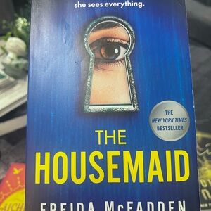 The Housemaid by - Blue Cover